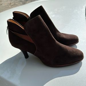 Sofft booties brown size 12 new